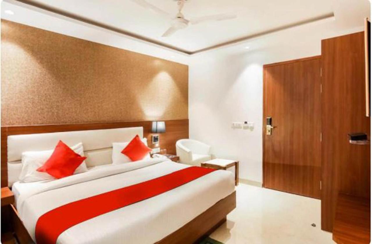 Hotel Royal Sky Luxury Near Delhi Airport New Delhi Exterior foto