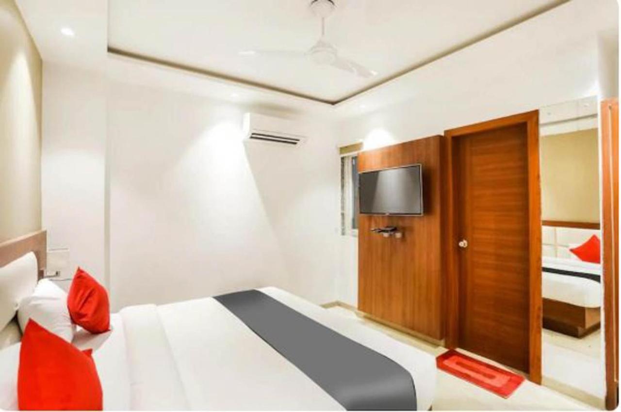 Hotel Royal Sky Luxury Near Delhi Airport New Delhi Exterior foto